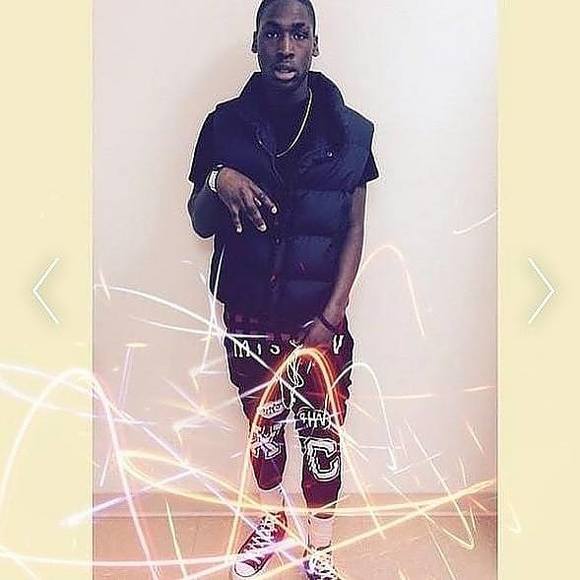 Meet your Posher, William - Picture 1 of 1